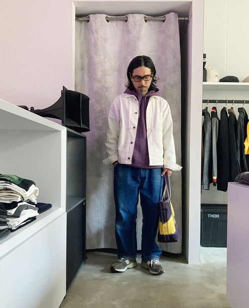 明るめジャケットで<br>気分も爽やかに