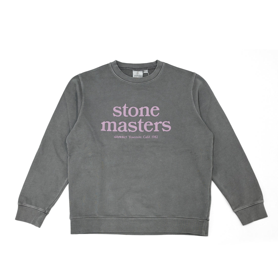 Gramicci<br>STONEMASTERS SWEATSHIRT（CHARCOAL PIGMENT）